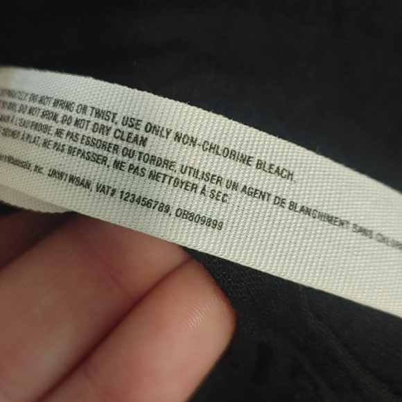 Intimately Free People Notch V-neck Textured Sleeveless Bodysuit Thong Black M - Picture 10 of 11